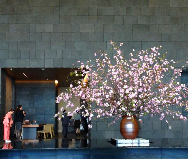 桜の季節、都内あちこちのホテルで、桜活花...