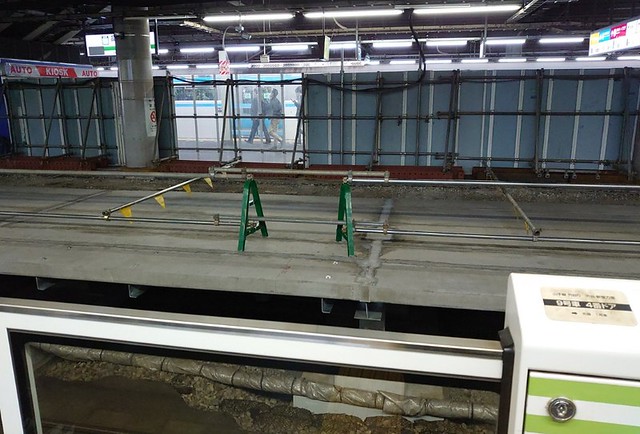 品川駅の新山手線外回りホーム。かなり工事...