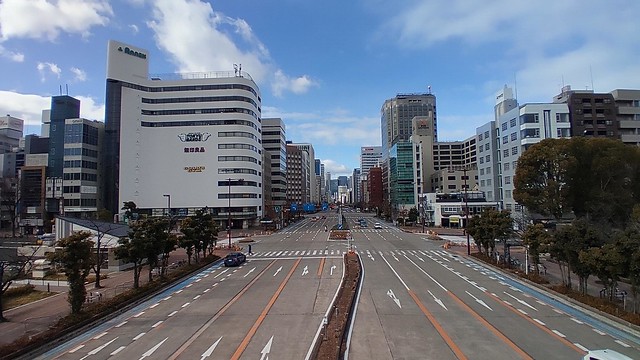都会的な道路名古屋