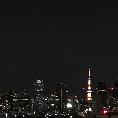 東京タワーも5色ですよー