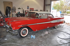 1957 Pontiac Star Chief • <a style="font-size:0.8em;" href="http://www.flickr.com/photos/85572005@N00/6703084121/" target="_blank">View on Flickr</a>