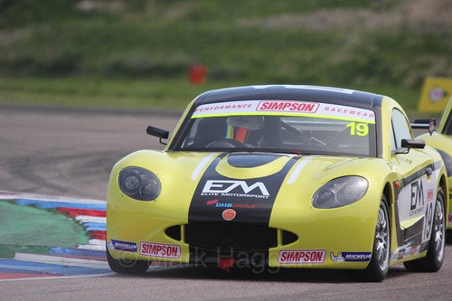 Harry King in the Ginetta Juniors Race during the BTCC Weekend at Thruxton, May 2016