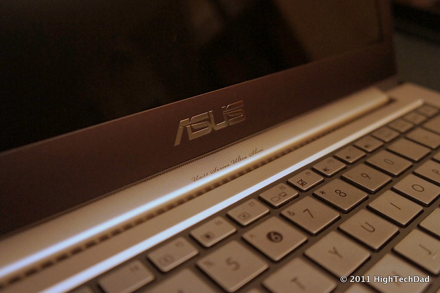 Close Up of Keyboard - ASUS Zenbook UX31E Ultrabook