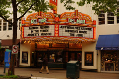 2012-03-31 Santa Cruz 011 Pacific Avenue, Del Mar Cinema