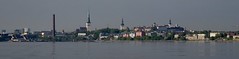 Uitzicht op Tallinn vanaf de ferry..