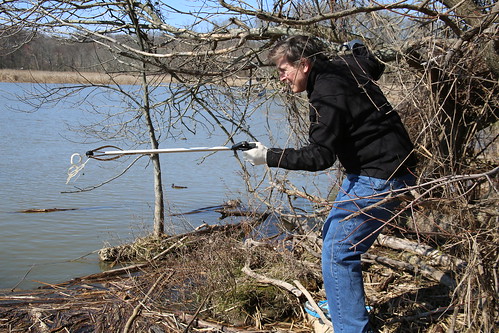 Potomac River Watershed Clean Up • <a style="font-size:0.8em;" href="http://www.flickr.com/photos/117301827@N08/13646250095/" target="_blank">View on Flickr</a>