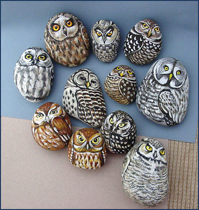 Owls. Painted rocks (stones)