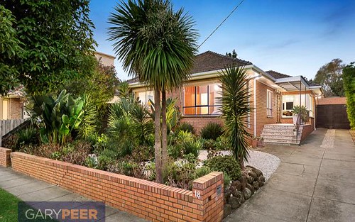 18 Stanley Pde, Caulfield North VIC 3161