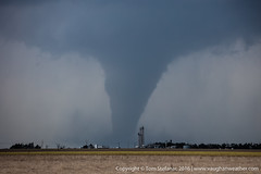 Large Kansas Cone Tornado • <a style="font-size:0.8em;" href="http://www.flickr.com/photos/65051383@N05/27005033864/" target="_blank">View on Flickr</a>