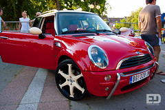 Mini Cooper • <a style="font-size:0.8em;" href="http://www.flickr.com/photos/54523206@N03/7536944352/" target="_blank">View on Flickr</a>