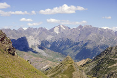 Pirineo aragonés (España), Macizo de los Picos del Infierno