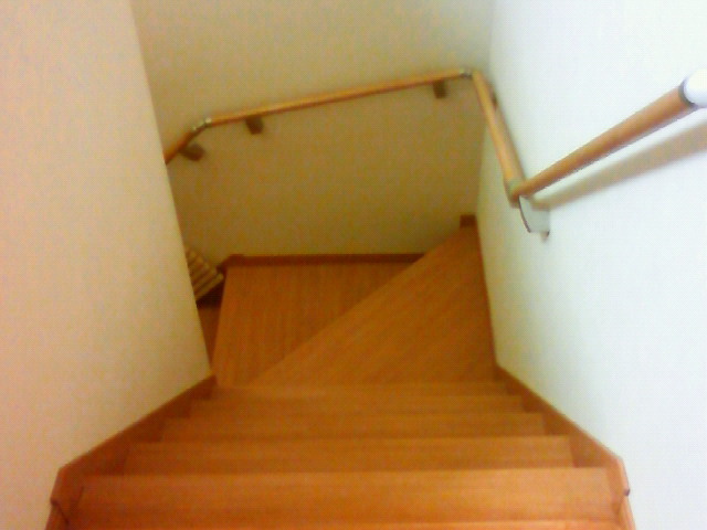 うちは大体９０センチでした。でも階段の何...