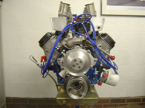 IN1019 Weslake GT40 Engine_4
