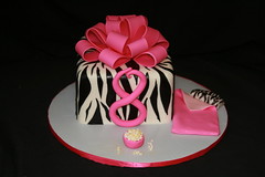 Pink and black zebra sleepover • <a style="font-size:0.8em;" href="http://www.flickr.com/photos/60584691@N02/6649792675/" target="_blank">View on Flickr</a>