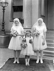 Smiliest flower girls ever?