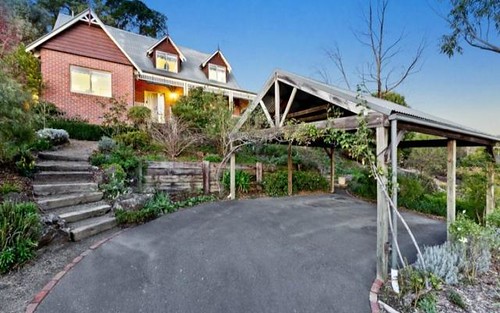 7 Pickwood Rise, Research VIC 3095