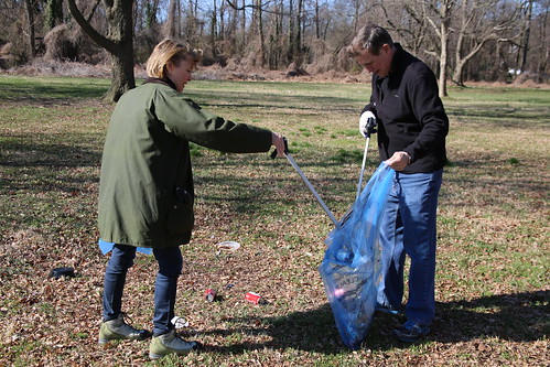 Potomac River Watershed Clean Up • <a style="font-size:0.8em;" href="http://www.flickr.com/photos/117301827@N08/13646280623/" target="_blank">View on Flickr</a>