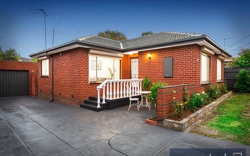 39 Old Dandenong Rd, Oakleigh South VIC 3167