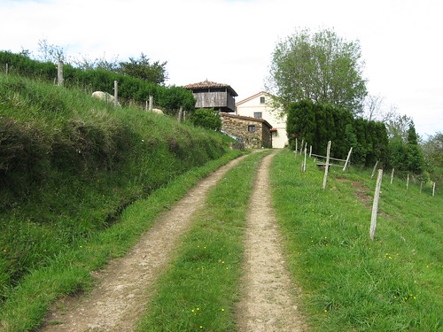 28. Approaching the farm and cottage
