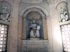 Bramante's Tempietto, interior back wall