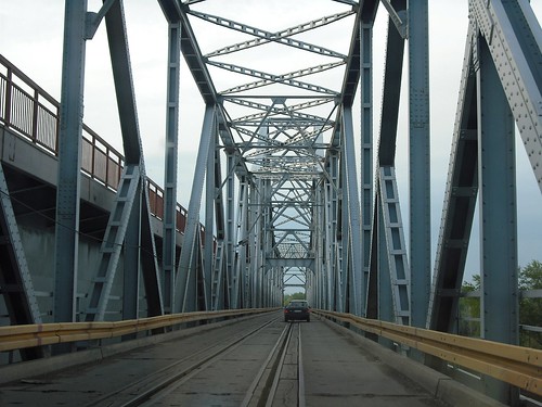 Road-rail bridge on the Drina close to Sremska Rača