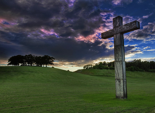 The Granite Cross by Tobias Lindman, on Flickr