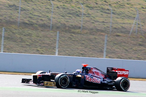 Daniel Ricciardo in his Toro Rosso in Winter Testing, Circuit de Catalunya, March 2012