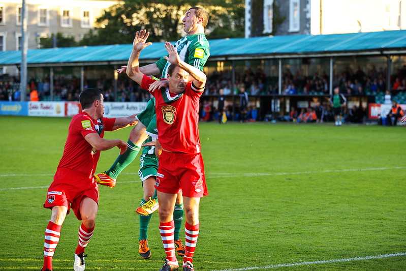 Bray Wanderers v Cork City #21<br/>© <a href="https://flickr.com/people/95412871@N00" target="_blank" rel="nofollow">95412871@N00</a> (<a href="https://flickr.com/photo.gne?id=7470261572" target="_blank" rel="nofollow">Flickr</a>)