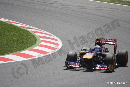 Daniel Ricciardo in qualifying for the 2013 Spanish Grand Prix