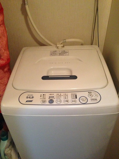 洗濯機はこんな感じです。