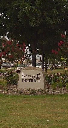 Brays Oaks Sign - Southwest Houston