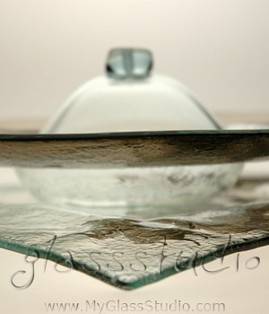glass_plate_with_cloche
