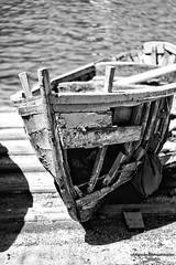 La barca di un tempo - BW • <a style="font-size:0.8em;" href="http://www.flickr.com/photos/92529237@N02/8743583737/" target="_blank">View on Flickr</a>
