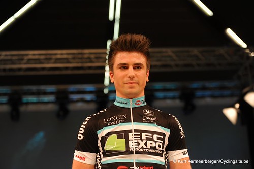 EFC-Omega Pharma-QuickStep Cycling Team   (36) (Small)