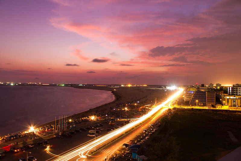 Lagos Sunset, Bar Beach, Lagos Nigeria (3)<br/>© <a href="https://flickr.com/people/68442953@N05" target="_blank" rel="nofollow">68442953@N05</a> (<a href="https://flickr.com/photo.gne?id=9688875496" target="_blank" rel="nofollow">Flickr</a>)