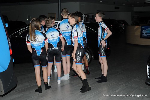 Van Moer Group Cycling Team (157)