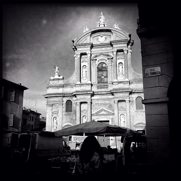 Reggio Emilia, San Prospero church<br/>© <a href="https://flickr.com/people/72881447@N07" target="_blank" rel="nofollow">72881447@N07</a> (<a href="https://flickr.com/photo.gne?id=9634550463" target="_blank" rel="nofollow">Flickr</a>)