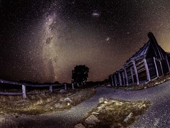 Craig's Hut Milky Way redux • <a style="font-size:0.8em;" href="http://www.flickr.com/photos/44919156@N00/26539260690/" target="_blank">View on Flickr</a>