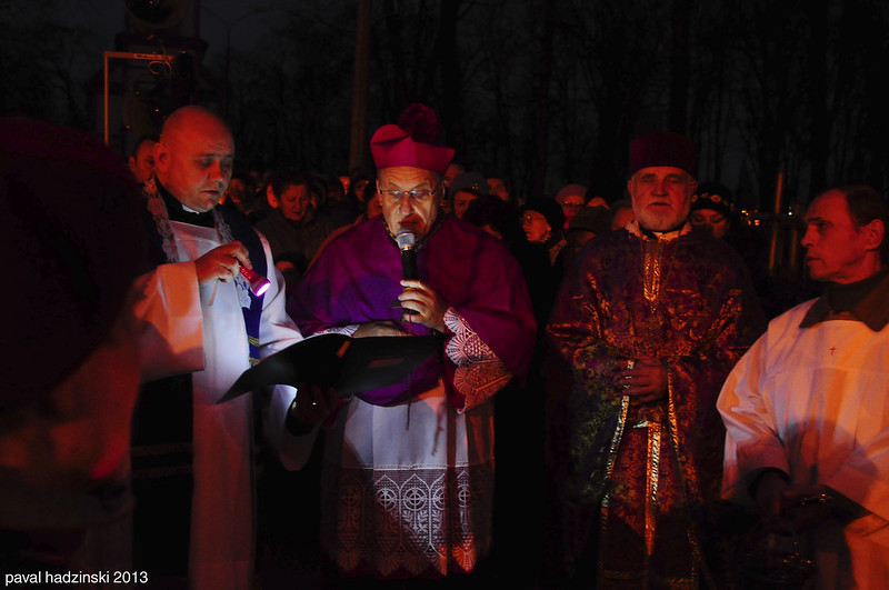 A procession of the feast of All Souls | 8. Archbishop Tadevuš Kandrusievič & Fr. Jan Adamovič & Archimandrite Siarhiej Hajek<br/>© <a href="https://flickr.com/people/41373997@N08" target="_blank" rel="nofollow">41373997@N08</a> (<a href="https://flickr.com/photo.gne?id=10640847386" target="_blank" rel="nofollow">Flickr</a>)
