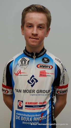 Van Moer Group Cycling Team (147)