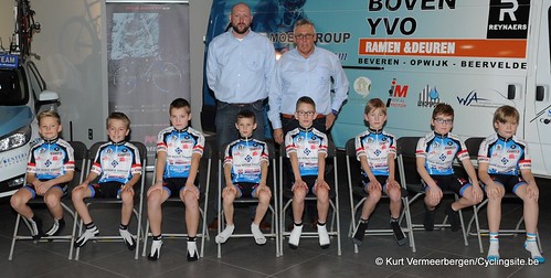 Van Moer Group Cycling Team (165)