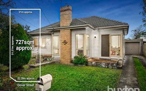 11 Dover St, Oakleigh East VIC 3166