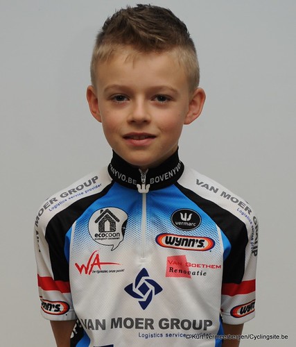 Van Moer Group Cycling Team (12)