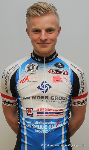 Van Moer Group Cycling Team (142)