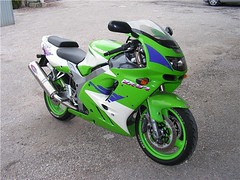 kavasaki_zx9r_10 • <a style="font-size:0.8em;" href="http://www.flickr.com/photos/143934115@N07/27225526400/" target="_blank">View on Flickr</a>