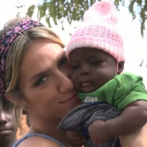 "Amor não tem endereço", diz Giovanna Ewbank sobre adotar menina africana