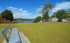 17 Martinique Way, Clear Island Waters QLD