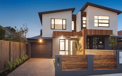 25a Surrey St, Bentleigh East VIC 3165