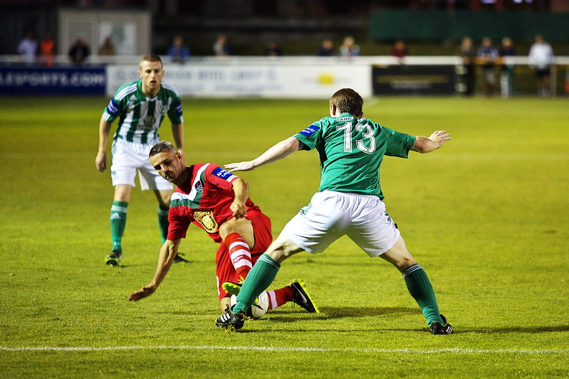 Bray Wanderers v Cork City #37<br/>© <a href="https://flickr.com/people/95412871@N00" target="_blank" rel="nofollow">95412871@N00</a> (<a href="https://flickr.com/photo.gne?id=9528788180" target="_blank" rel="nofollow">Flickr</a>)
