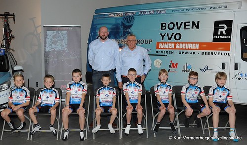 Van Moer Group Cycling Team (166)